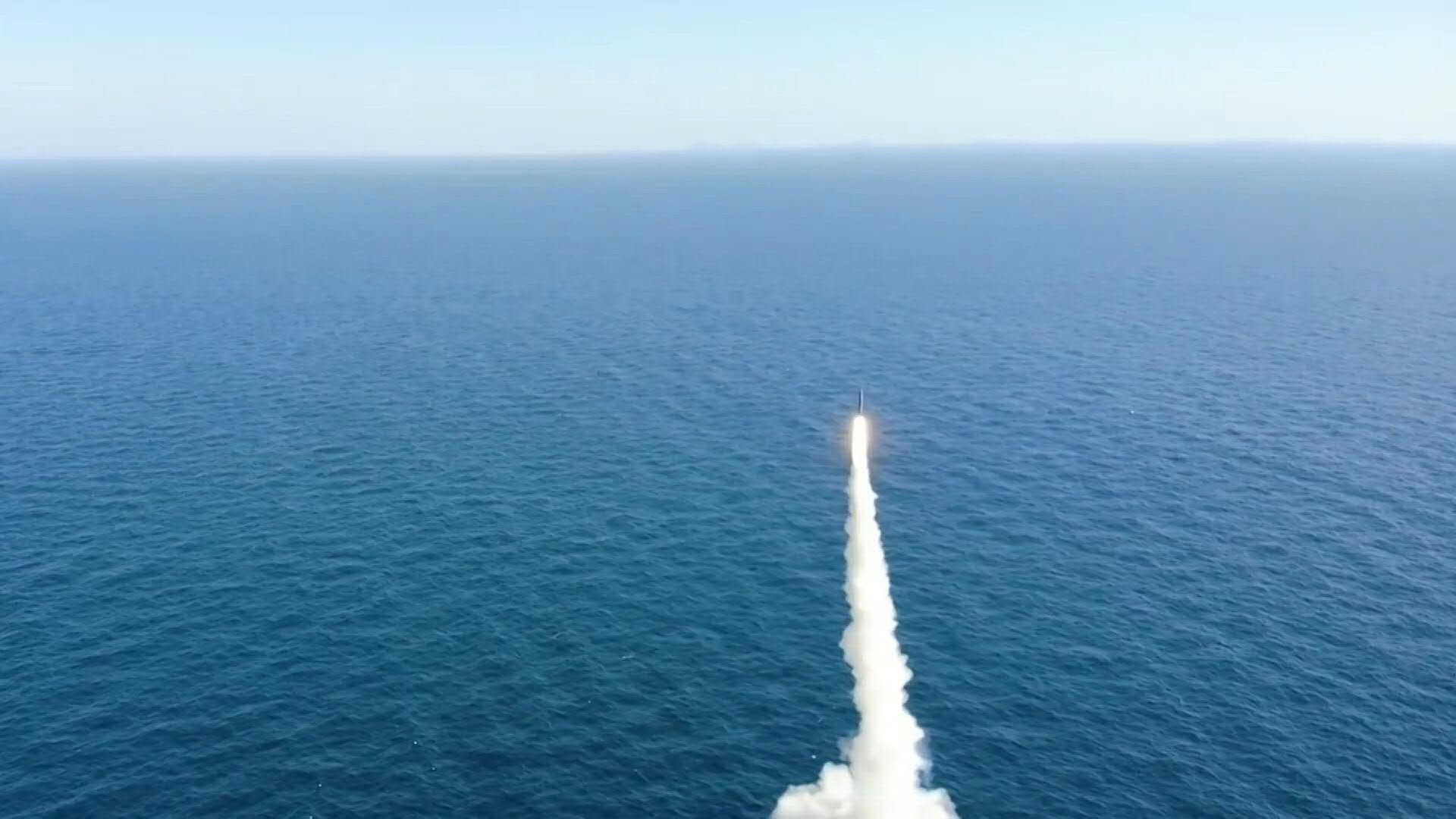 Corée: Séoul et Pyongyang procèdent à des tirs de missiles balistiques le même jour
