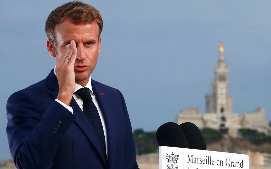 Douche froide dans les écoles de Marseille après les annonces de Macron