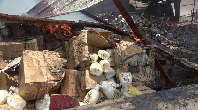 Des missiles et des drones houthis ciblent le port de Mokha au Yémen