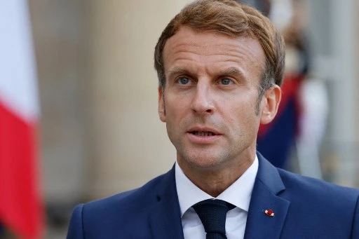 Macron veut ouvrir le «chantier de la réparation» des Harkis