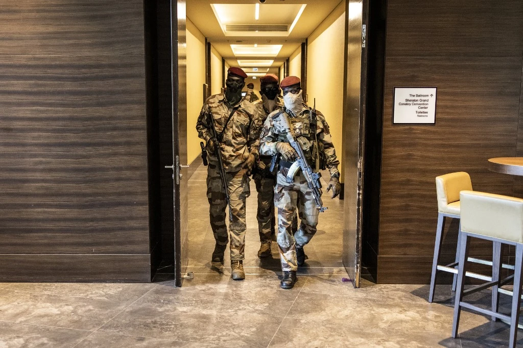 Les nouveaux régimes militaires en Afrique