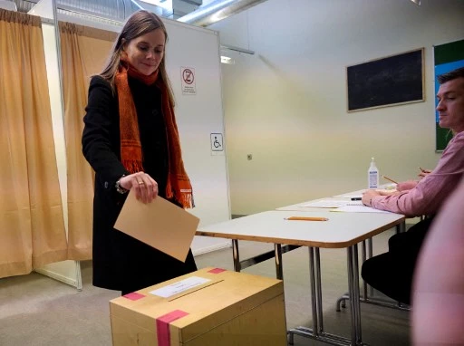 L'Islande vote, la coalition au pouvoir sur un fil