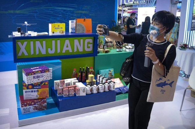 Allemagne: des entreprises accusées de «profiter» du travail forcé de Ouïghours en Chine