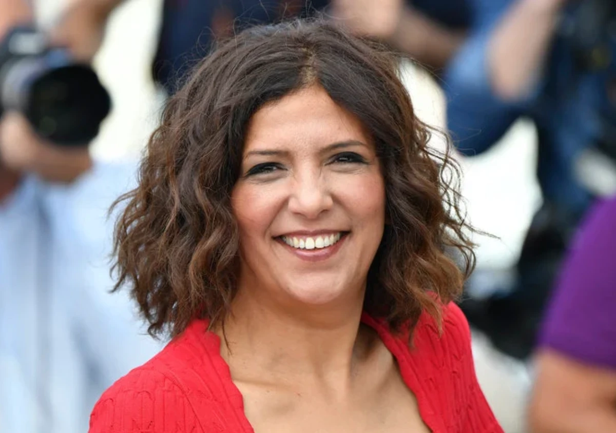La réalisatrice tunisienne Kaouther ben Hania tourne un court-métrage pour Miu Miu