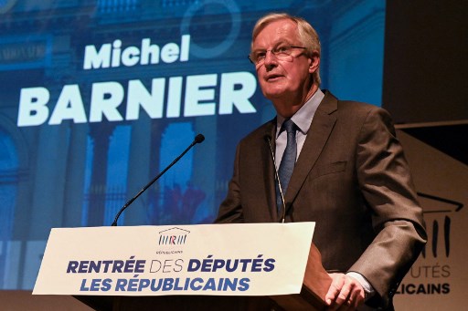 Le candidat du parti de droite français Les Républicains (LR) à l'élection présidentielle Michel Barnier s'exprime lors de la journée parlementaire des députés Républicains, à Nîmes, dans le sud de la France, le 9 septembre 2021. (Pascal Guyot/AFP)