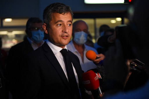 Migrants: un ministre français en faveur du «modèle grec» des camps fermés