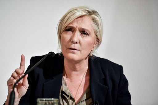 Social et «fins de mois»: Marine Le Pen marque sa différence avec Zemmour