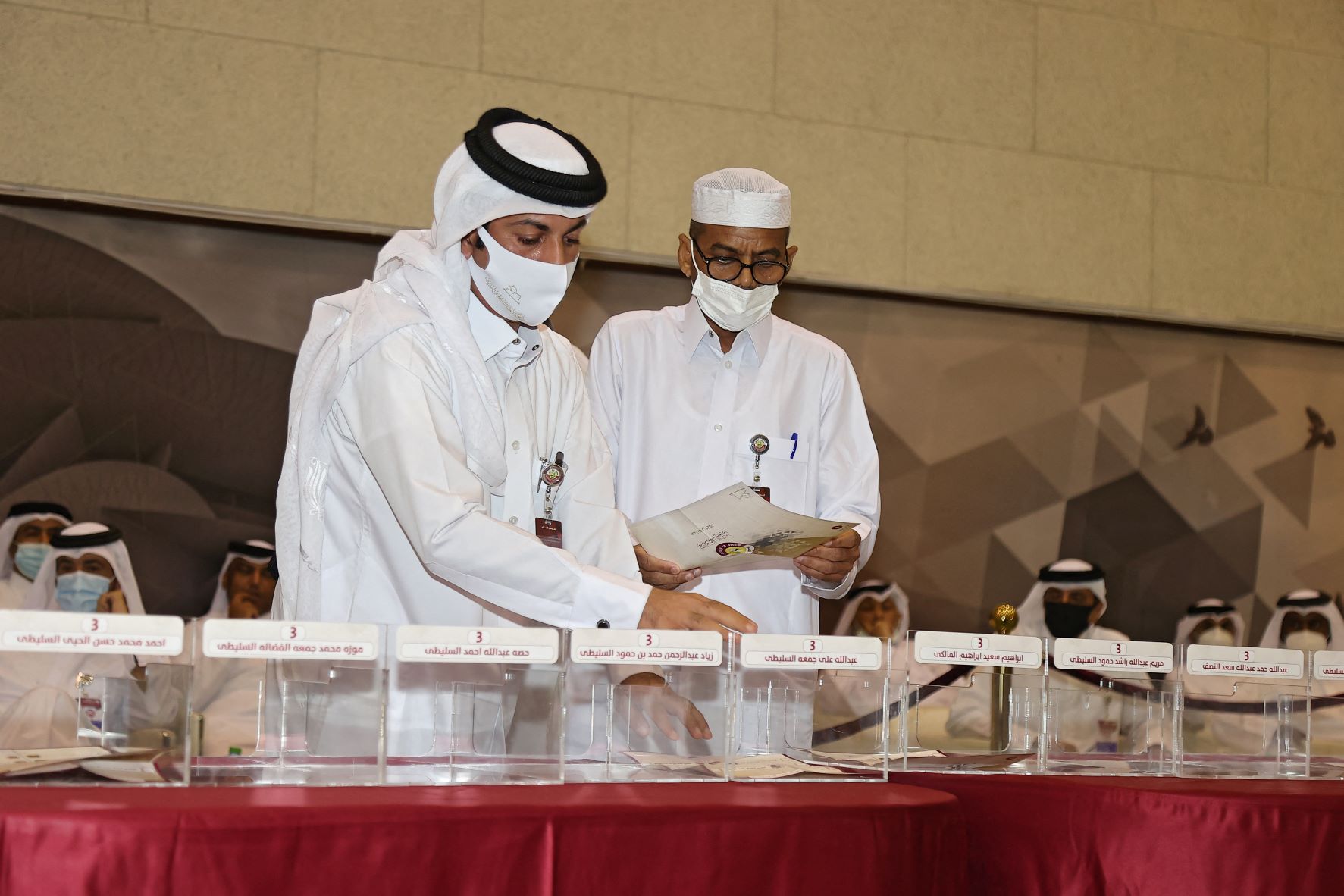 Elections inédites au Qatar, mais aucune femme élue