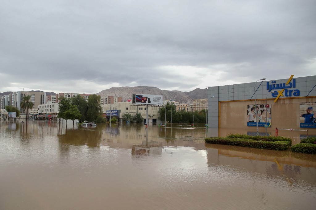 Cyclone Shaheen à Oman: onze morts, vols suspendus et écoles fermées
