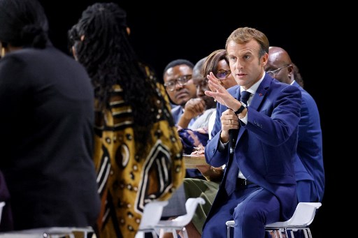 La France crée un fonds pour la démocratie en Afrique