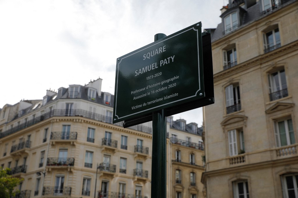 «Vivre libres!»: comment aborder les sujets sensibles en classe après le choc Samuel Paty