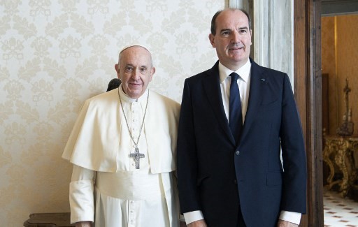Castex rencontre le pape, en pleine tempête pour l'Eglise de France