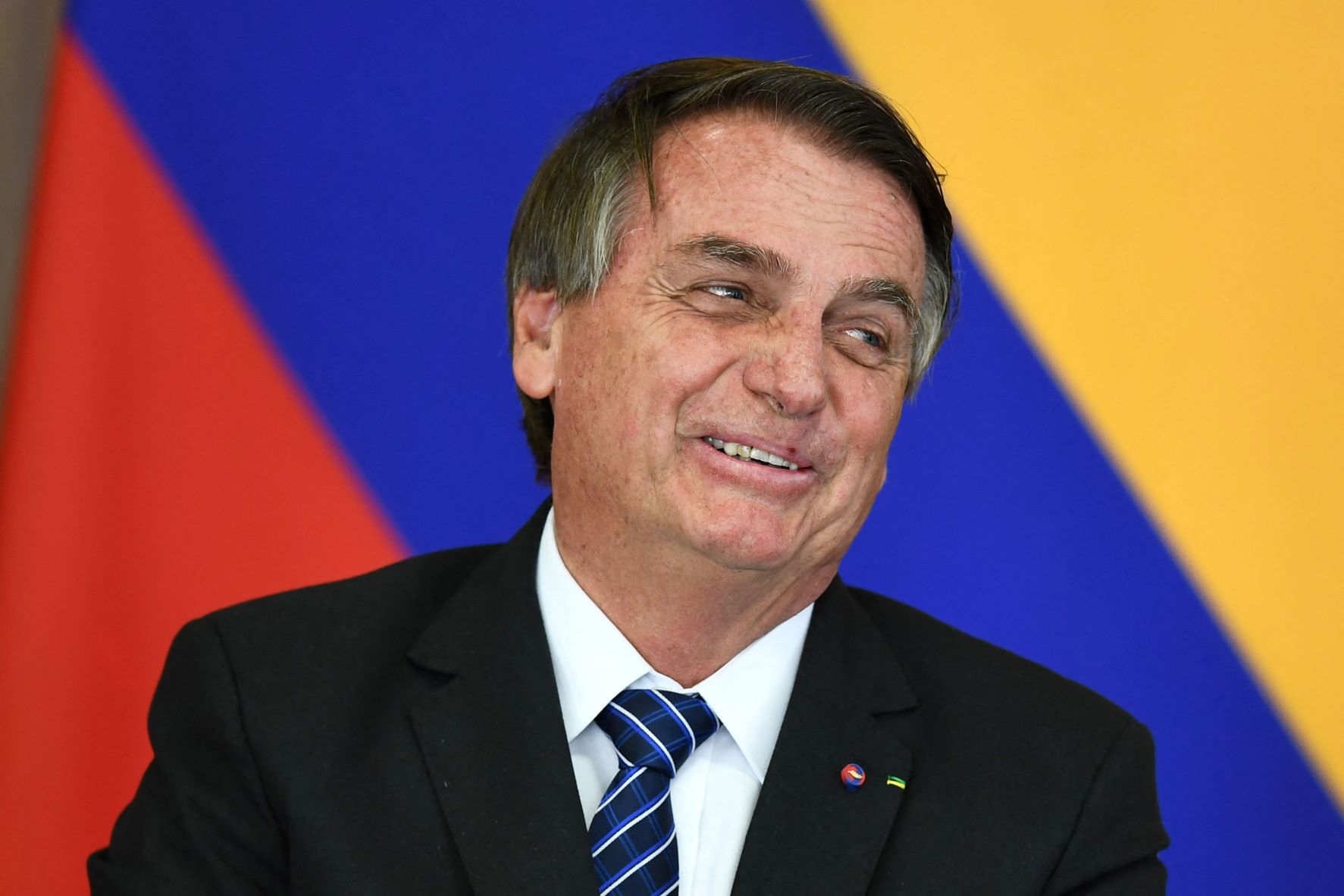 Covid au Brésil : accablé par des sénateurs, Bolsonaro se dit «coupable de rien»