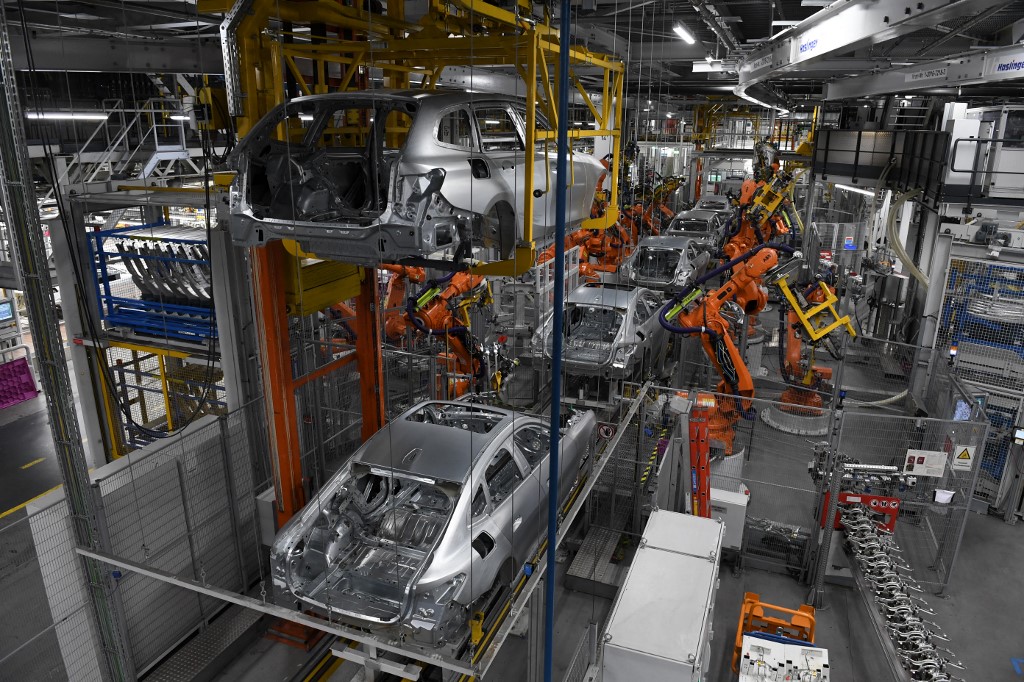 Robots: et si l'usine s'adaptait toute seule à la demande ?