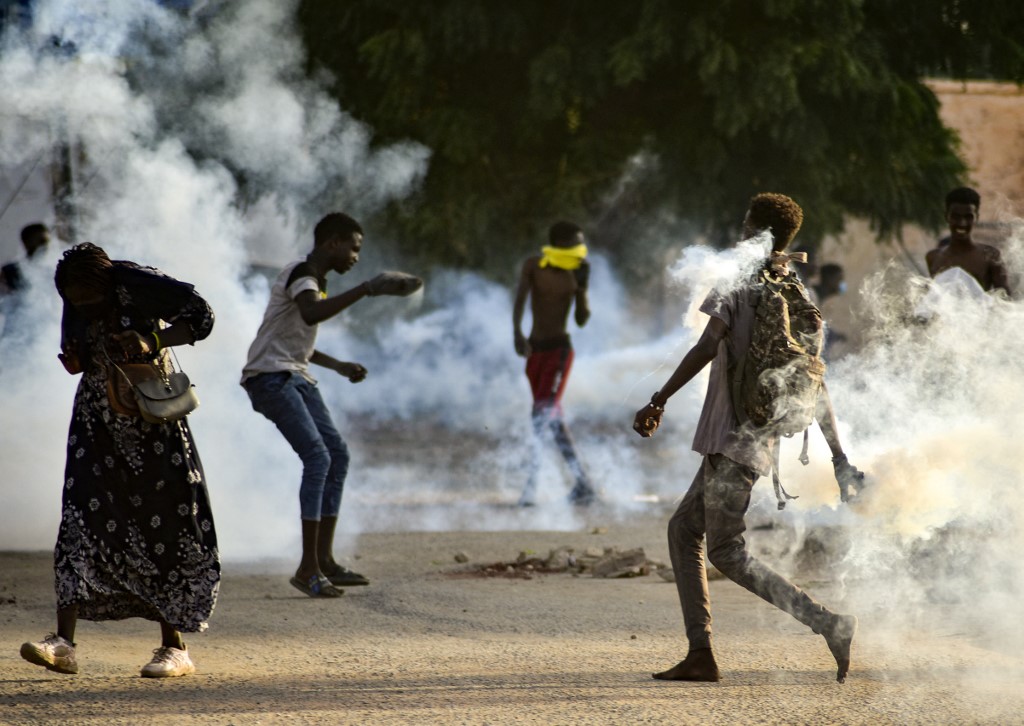 Affrontements meurtriers à Khartoum au quatrième jour du coup d'Etat