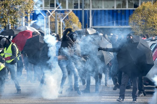 Violente manifestation à Nantes contre un meeting d'Eric Zemmour