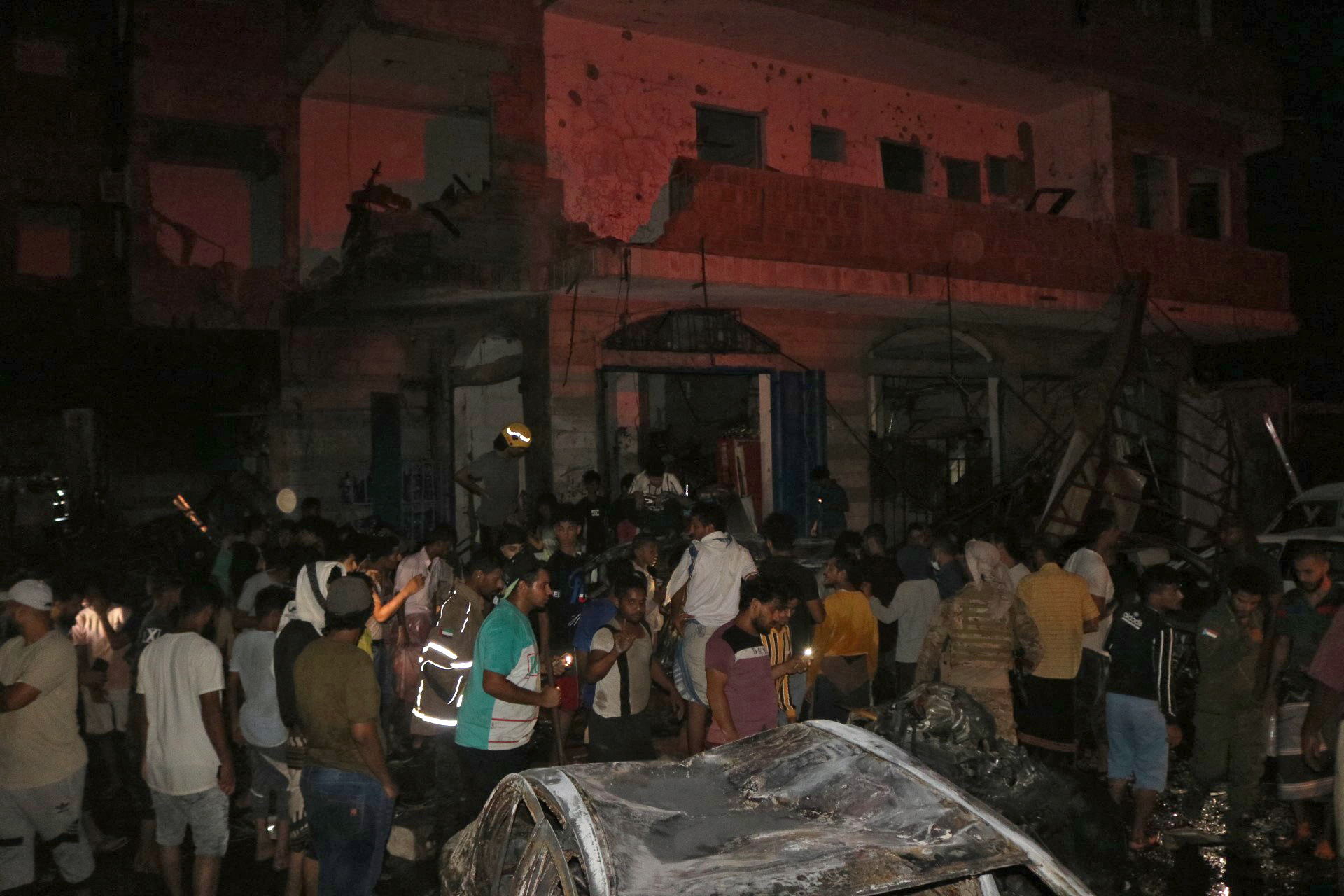 Yémen: douze morts dans un attentat à la voiture piégée à Aden