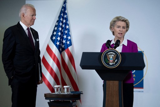 Acier et aluminium: Etats-Unis et UE saluent «une nouvelle ère» dans leurs relations