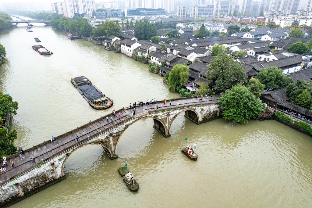 Pénuries de courant et immobilier sapent la croissance en Chine