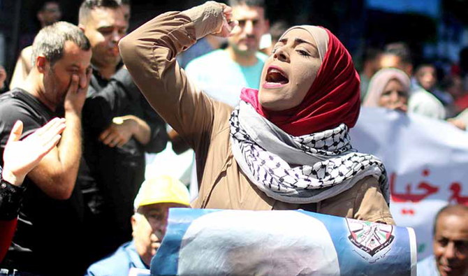Facebook a censuré à tort les Palestiniens pendant les combats de mai, selon HRW