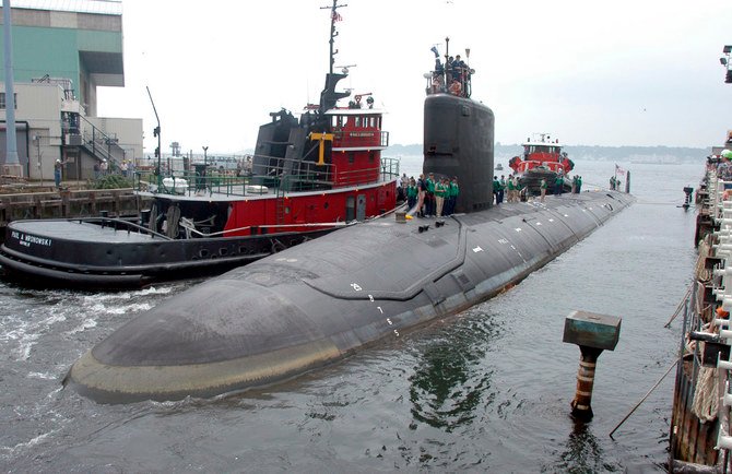 Sous-marins nucléaires: un ingénieur de la marine américaine et sa femme arrêtés pour espionnage