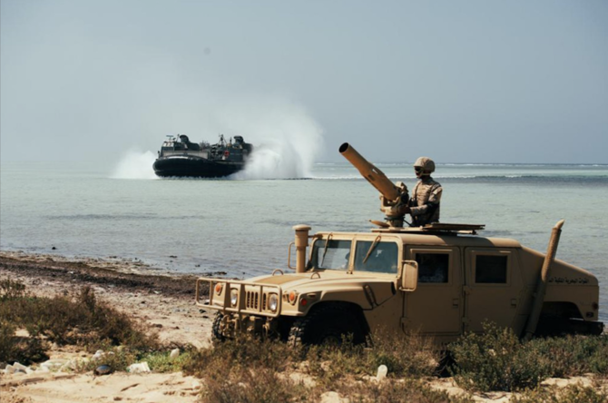 Les Forces navales royales saoudiennes et la Marine américaine ont achevé l'exercice Indigo Defender-21 avec la Western Fleet du Royaume. (SPA)