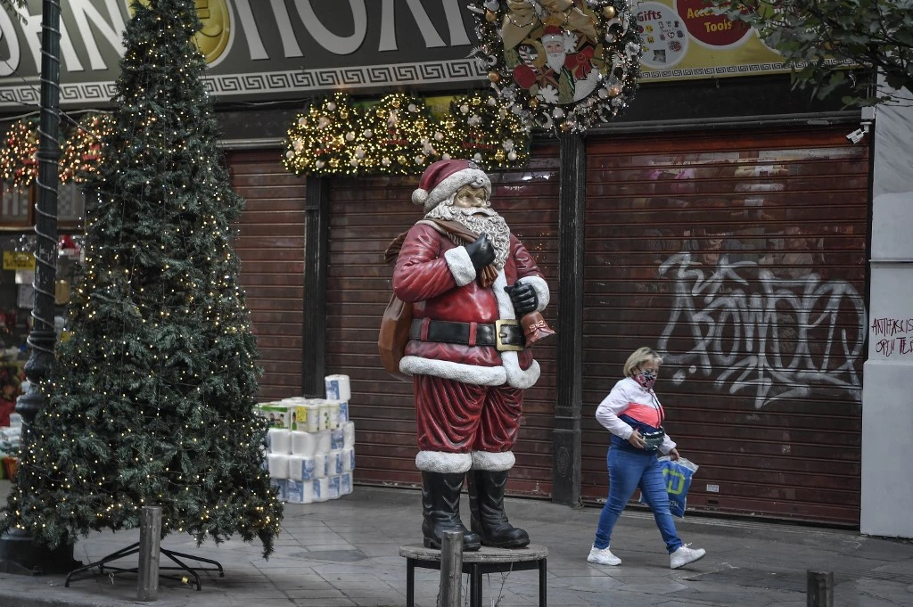 Avant Noël, les commerçants américains se démènent pour garnir les rayons