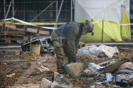 De rares statues romaines sur le chantier controversé d'une ligne ferroviaire à Londres