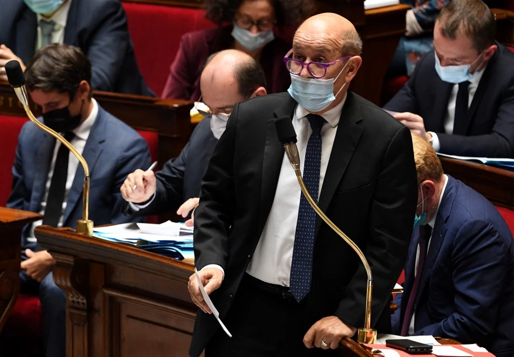 Paris assure «son respect fondamental de la souveraineté algérienne»