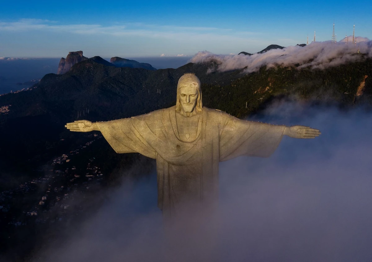 Rio de Janeiro : la statue du Christ rédempteur fête ses 90 ans