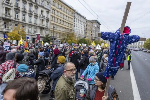 Pologne: manifestations contre les refoulements de migrants à la frontière