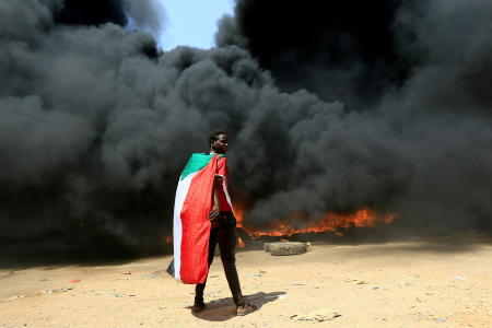 En photos, le putsch au Soudan