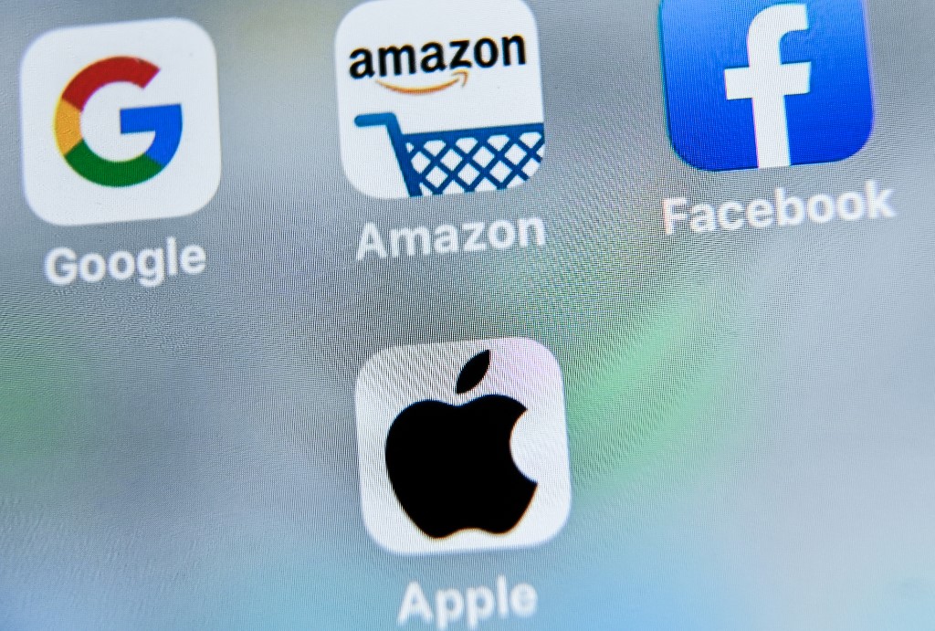 Italie: sanction de 20 millions d'euros contre Google et Apple