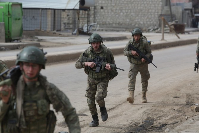 La Turquie doit jouer un rôle constructif pour résoudre la crise syrienne