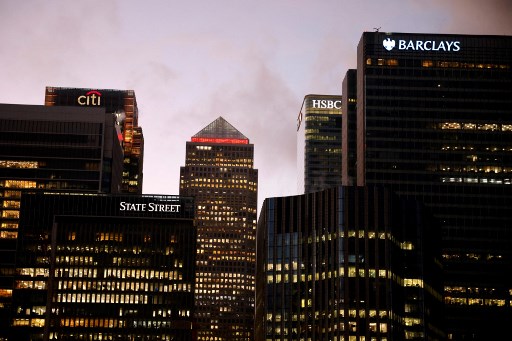 Royaume-Uni: la paie des dirigeants du FTSE-100 en baisse