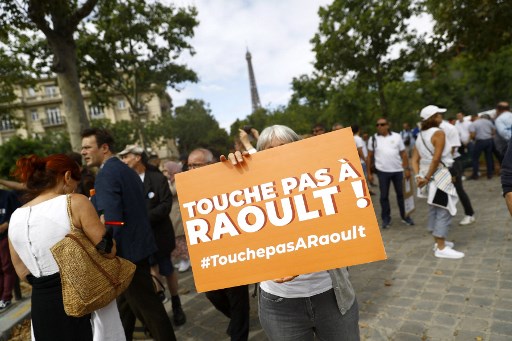 Près de 20 000 manifestants anti-pass sanitaire en France