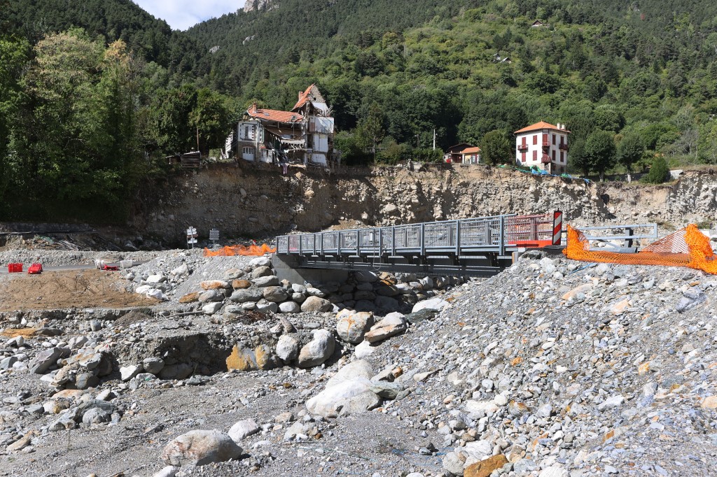 Inondations Nord/Pas-de-Calais: premières évacuations d'habitants