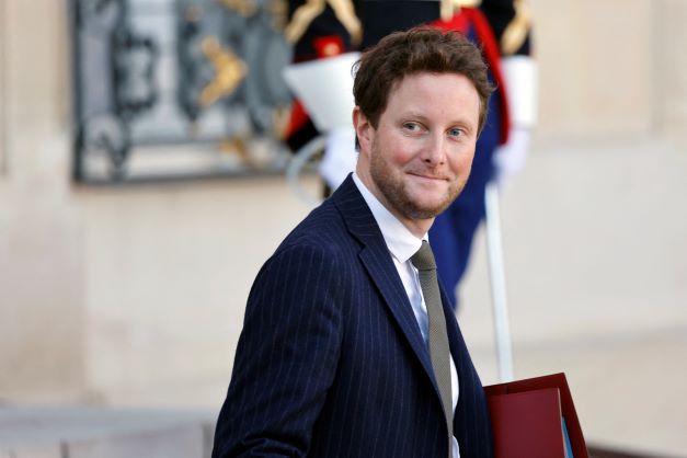 Pêche: Paris appelle à une «solution rapide» après un nouvel entretien France-GB