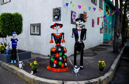 La vie reprend au Mexique: la Fête des morts bat son plein