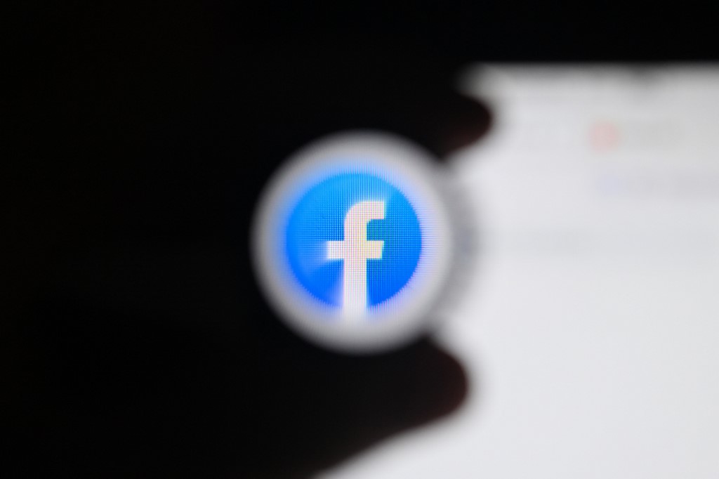 Des comptes Facebook d'Afghans visés par des pirates lors de l'offensive des talibans
