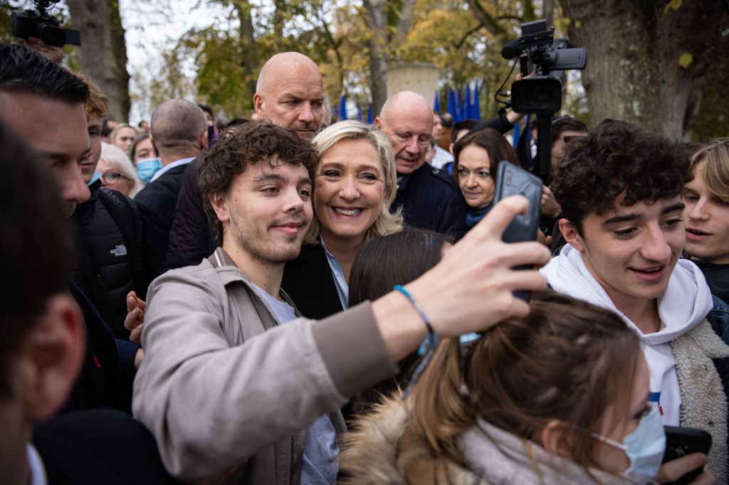 Le Pen veut se démarquer de Zemmour
