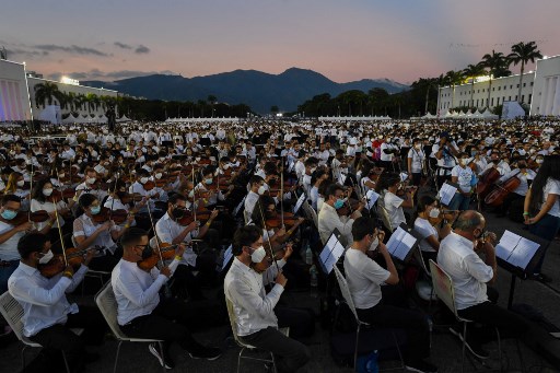 Venezuela: 12 000 musiciens en quête du record Guinness du plus grand orchestre du monde