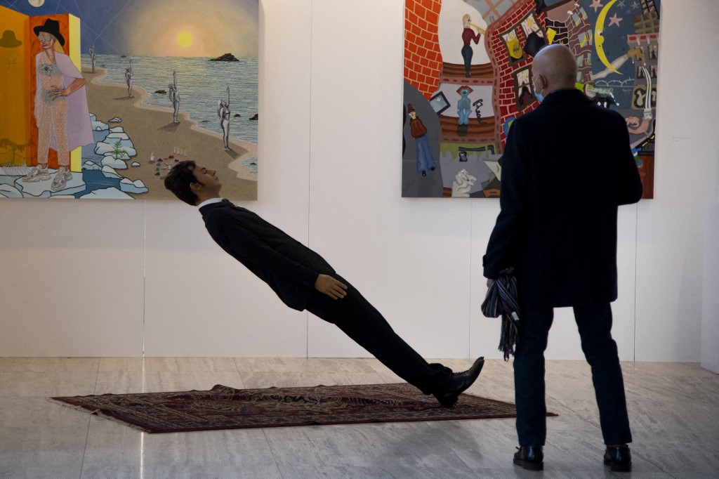 Première foire d'art contemporain à Rome, temple de l'art classique