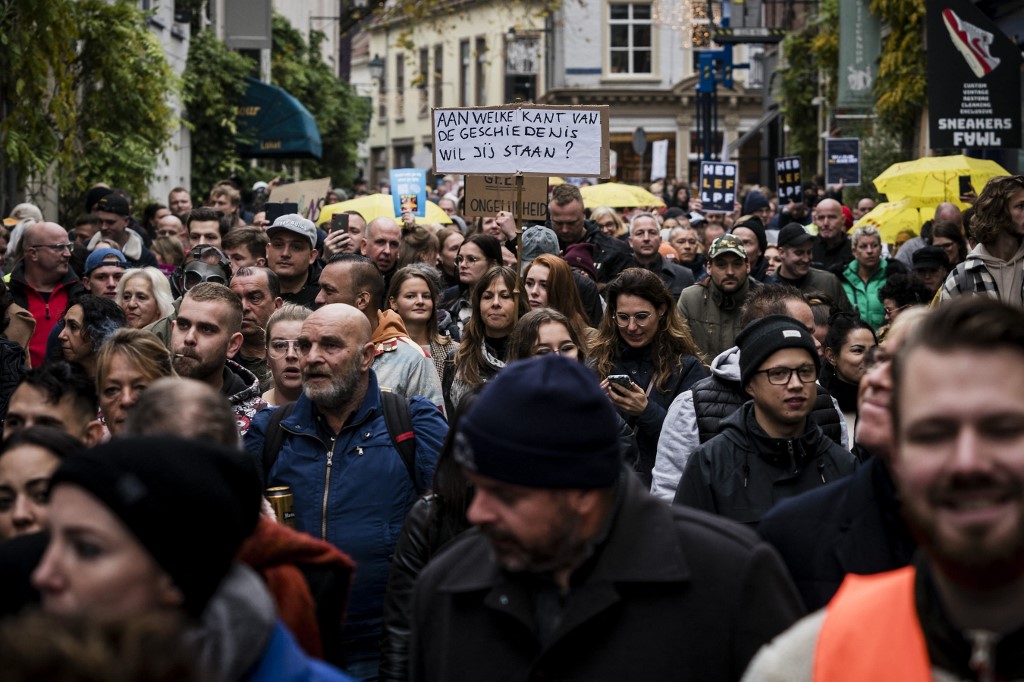 Pandémie: manifestations en Autriche et aux Pays-Bas contre les mesures anti-Covid