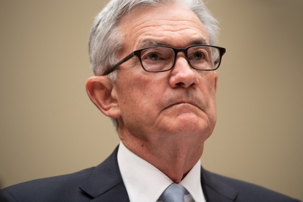 Biden reconduit Jerome Powell à la tête de la Fed, dans une volonté de consensus
