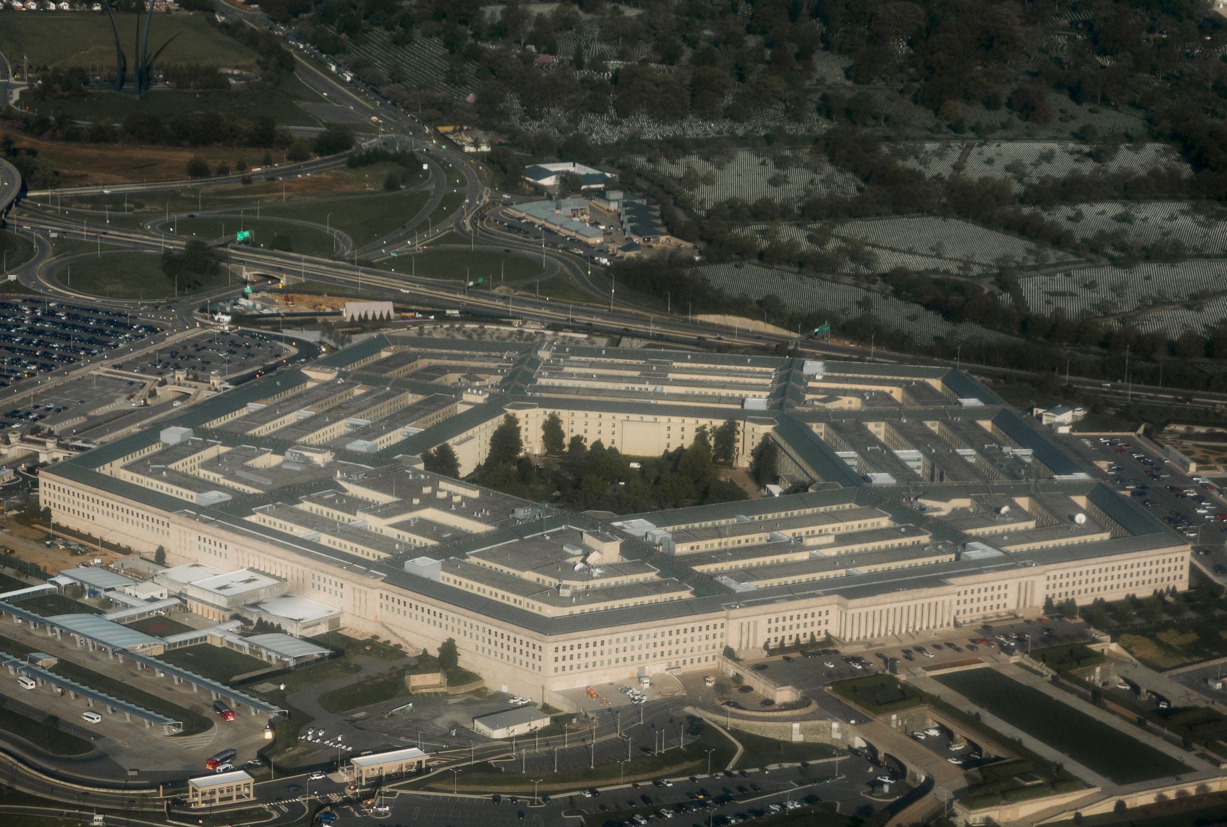 Défense hypersonique: contrats de missiles pour Raytheon, Lockheed et Northrop