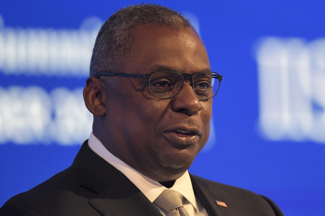 Le secrétaire américain à la Défense, Lloyd Austin, au Dialogue de Manama à Bahreïn. (AFP)