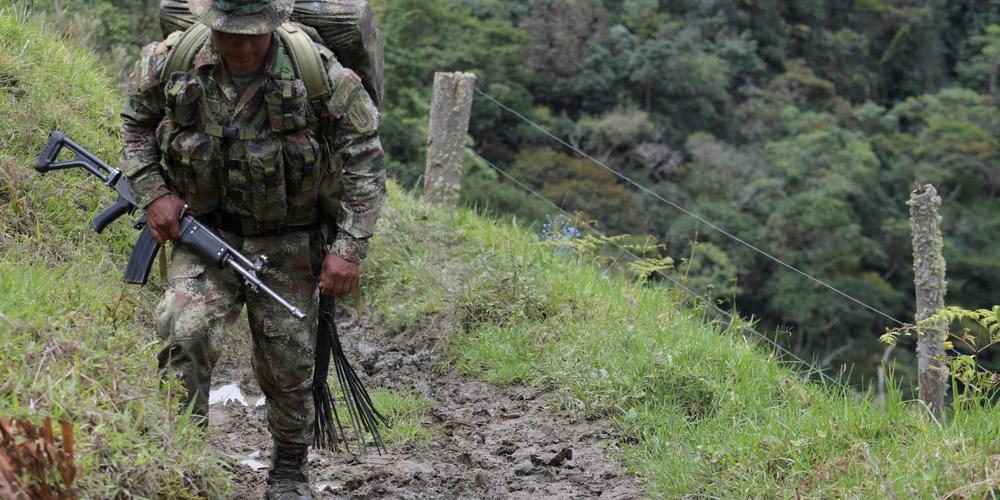 Colombie: cinq ans de paix, moins de morts mais toujours la violence et la division