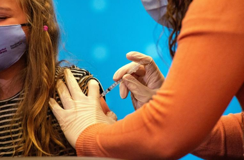 La vaccination des enfants, sujet brûlant qui déchire les parents séparés