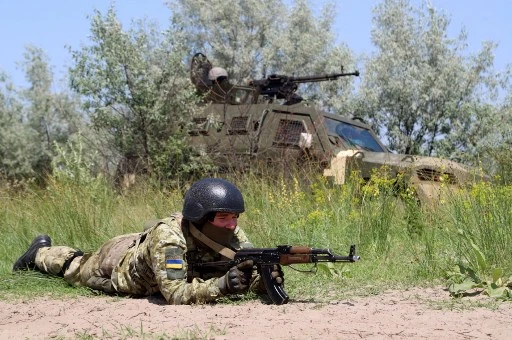Ukraine: un soldat tué par des séparatistes prorusses, selon l'armée